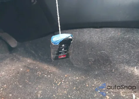 2016 Toyota Rav4 Hybrid Xle z USA, uszkodzony, nr VIN JTMRJREV1GD031063